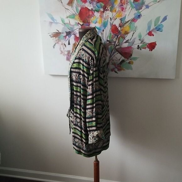 A.K.F Multicolored Jacket  - Picture 3 of 7